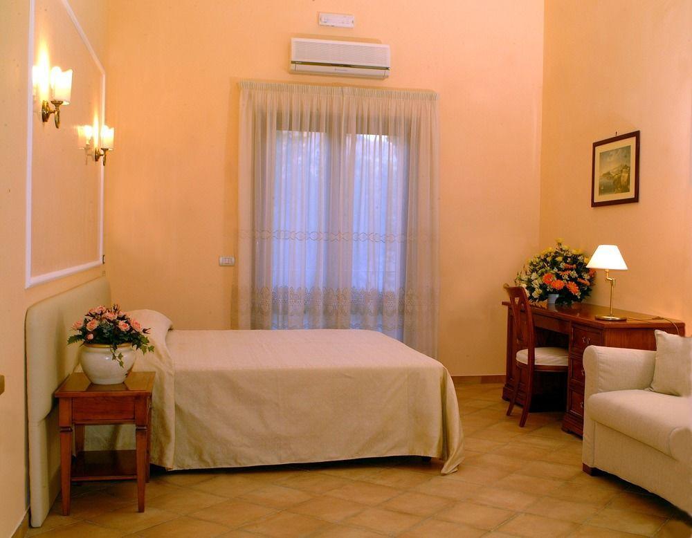 Couette-café Il Roseto