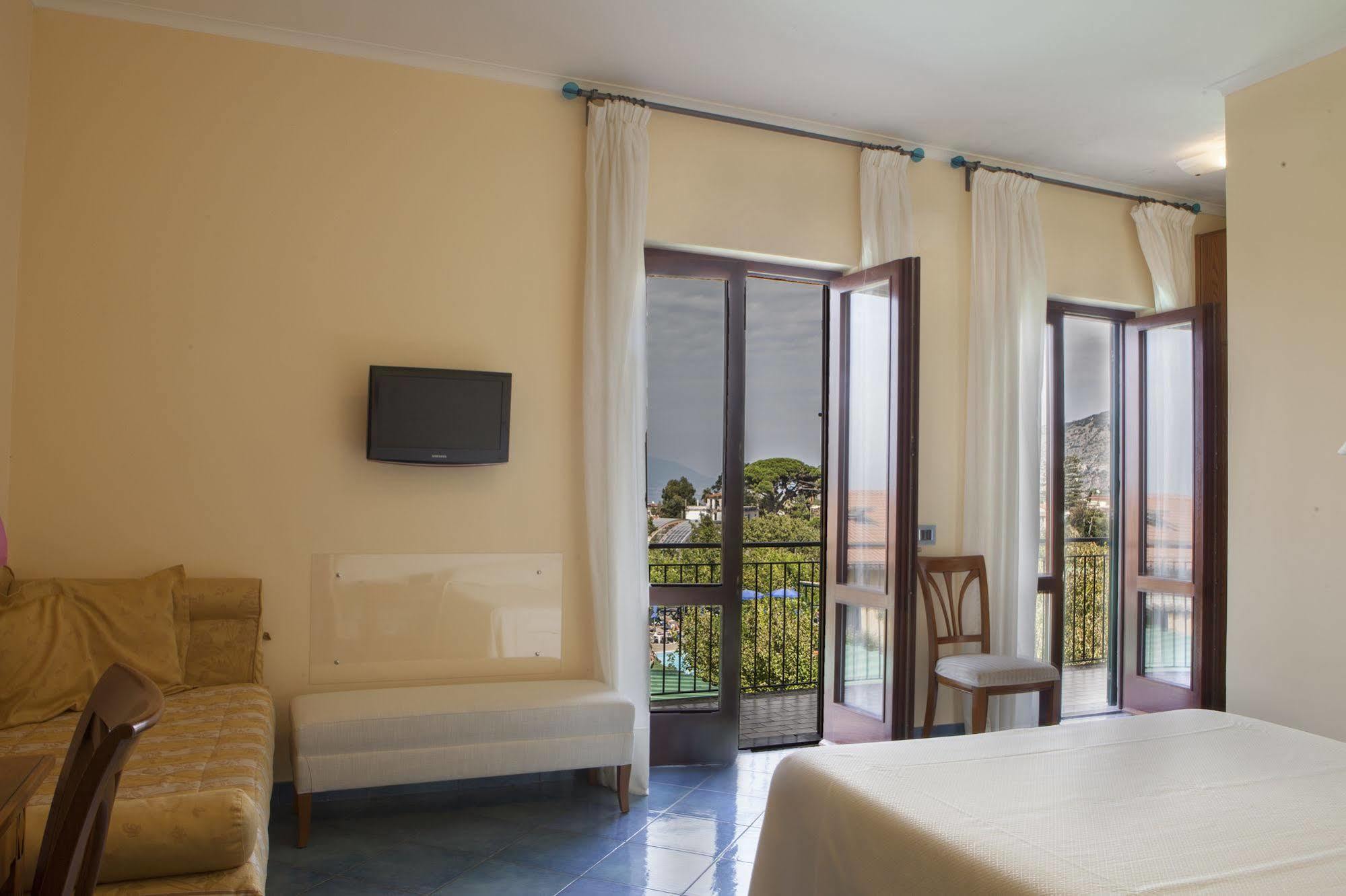Couette-café Il Roseto
